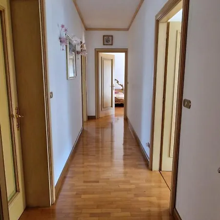 Brazil Oda ve Kahvaltı Lido di Jesolo